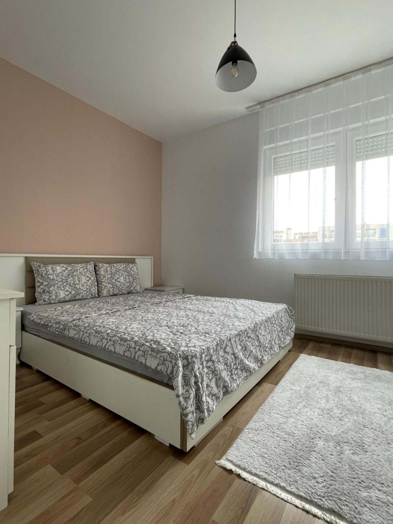 Entire Apartment - Near The Center Prisztina Zewnętrze zdjęcie